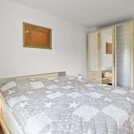 Apartment Auarara By Interhome